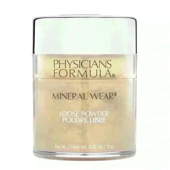 Physicians Formula Other - *NWT* PHYSICIANS FORMULA® MINERAL WEAR® LOOSE POWDER - Translucent light